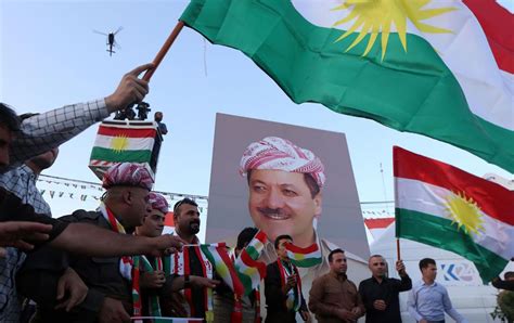 Barzani kürdistan bayrağı